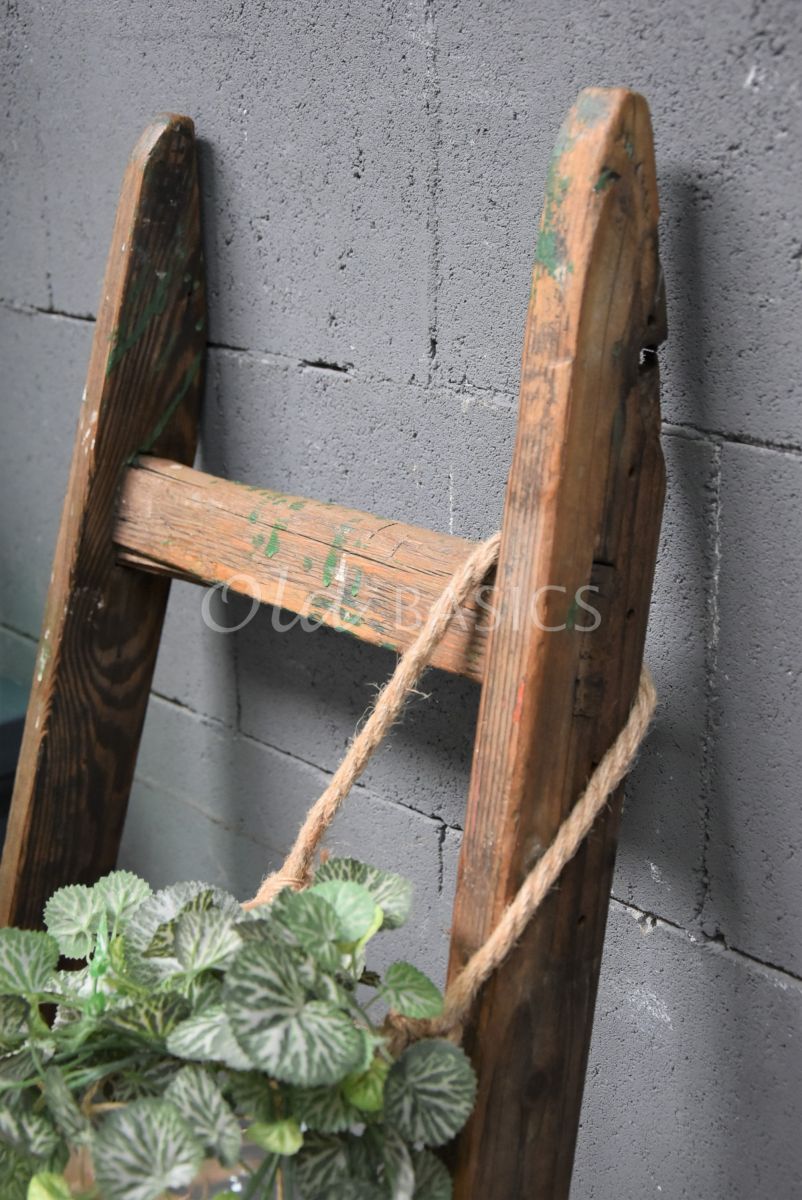 Detail van Houten ladder, naturel, materiaal hout